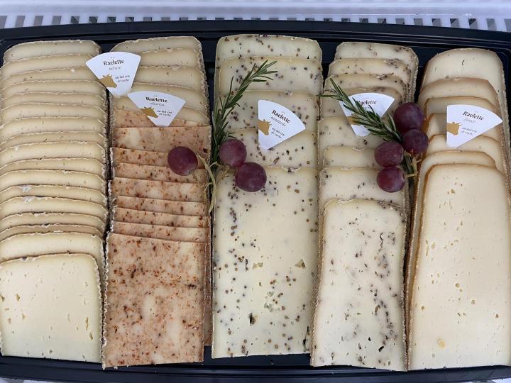 Plateaux de raclette variés à Haguenau