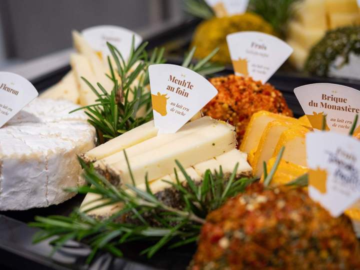Plateaux de raclette variés à Haguenau